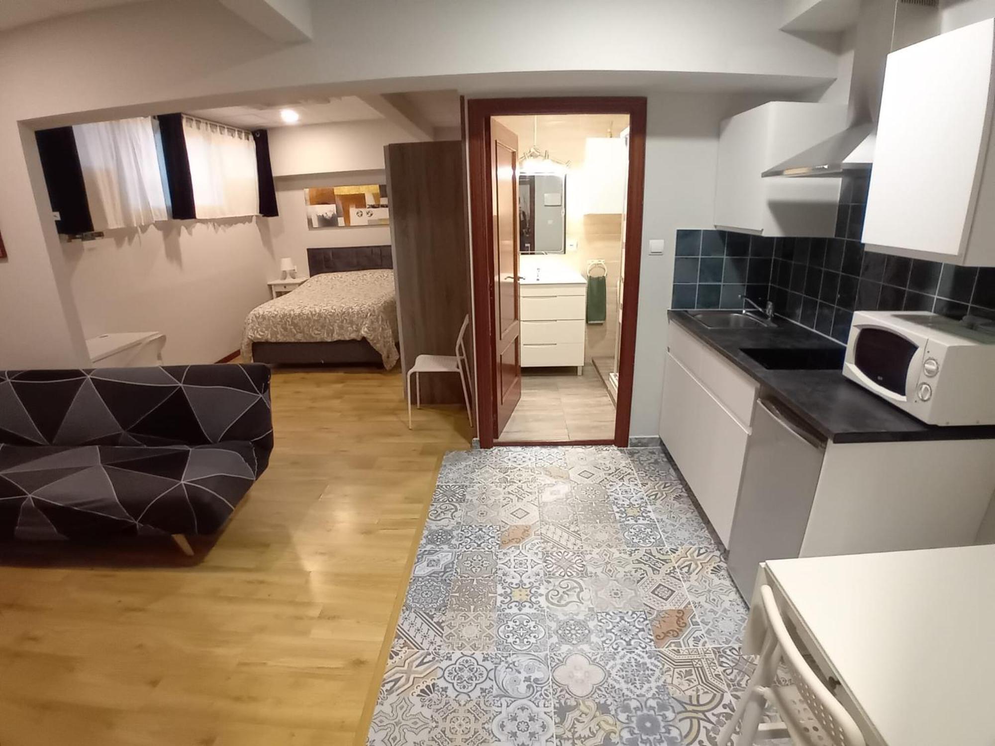 Estudios Bilbao Deusto Экстерьер фото