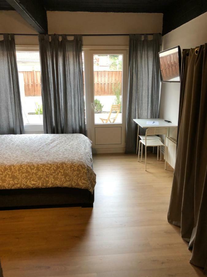 Estudios Bilbao Deusto Экстерьер фото